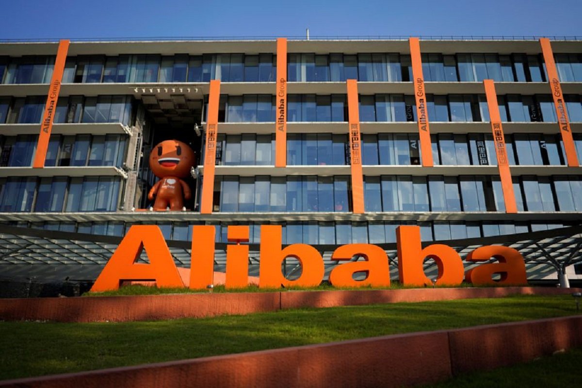 The Guardian: Alibaba shares plunge as Beijing ‘seeks to break up Ant’s Alipay’